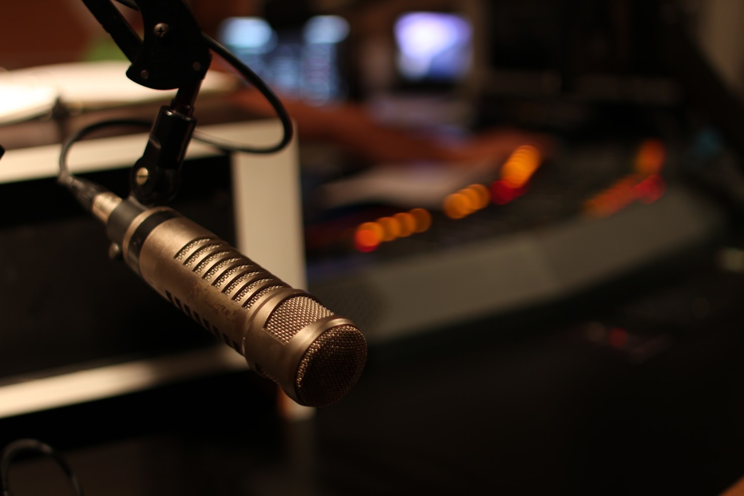 Catholic Faith on the Airwaves in Mozambique